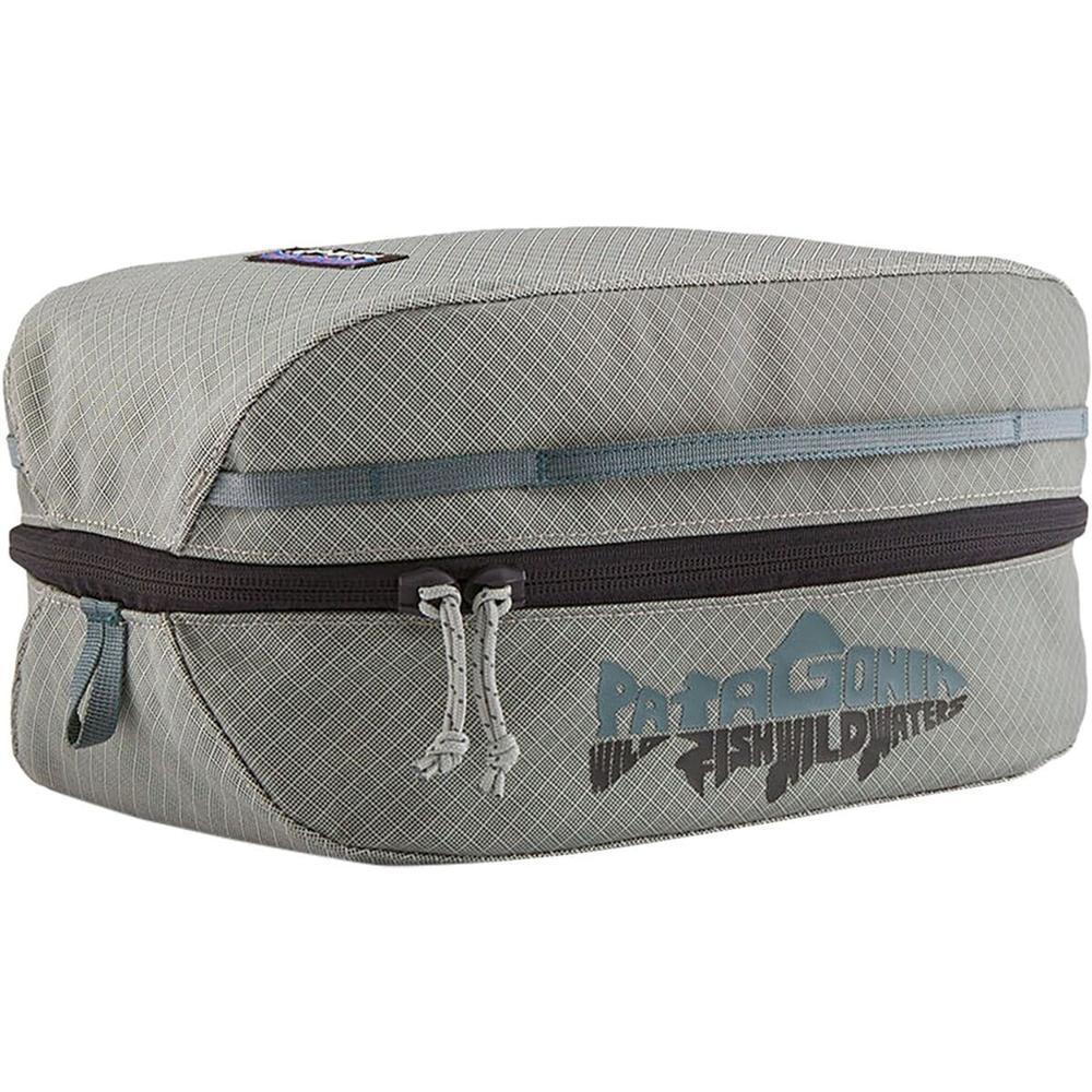 Patagonia Black Hole 6L Cube | Wild Waterline: Sleet Green