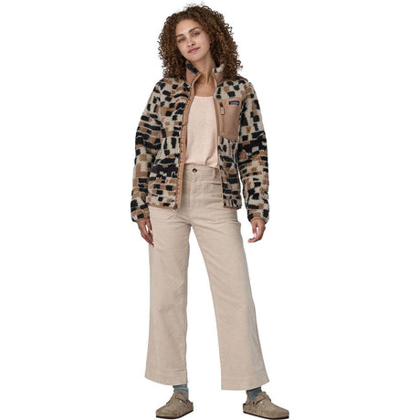 Patagonia Classic Retro-X Fleece Jacket - Women's  | Fitz Roy Patchwork: Natural