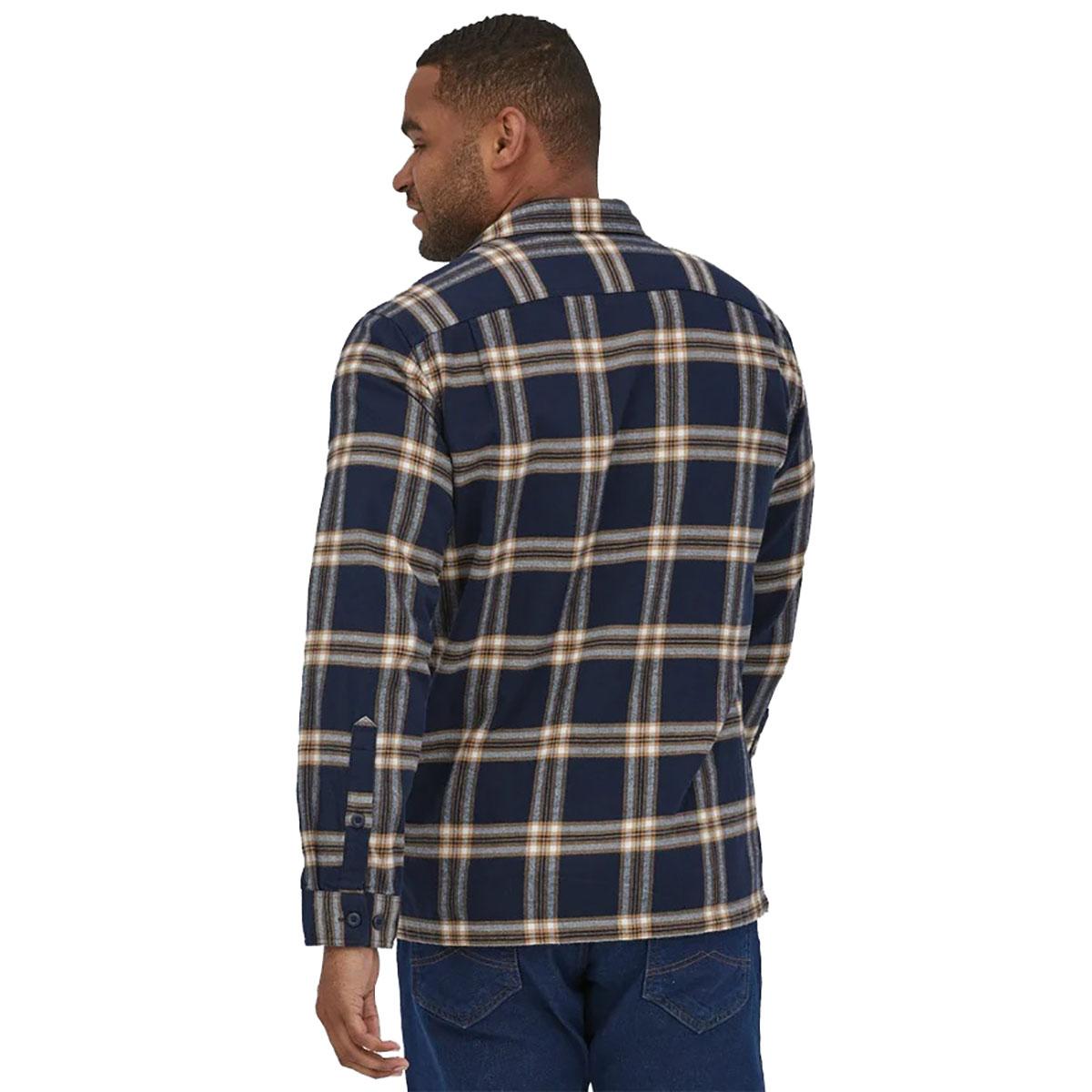 Patagonia Long-Sleeve Organic Cotton Midweight Fjord Flannel Shirt - Men's  | Fields: New Navy
