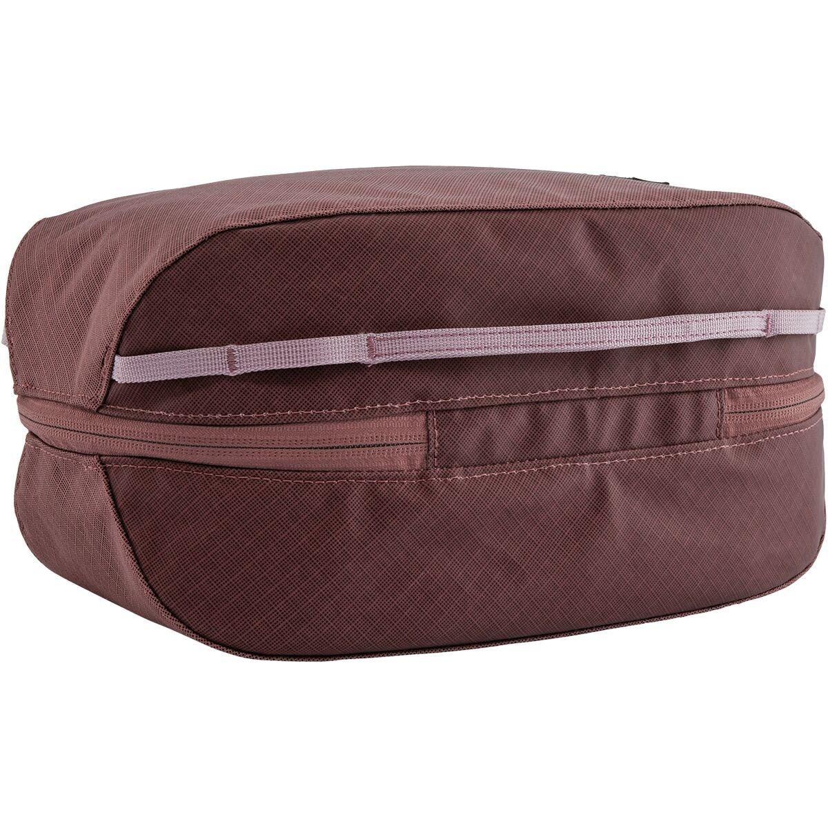 Patagonia Black Hole 6L Cube  | Endless Blue