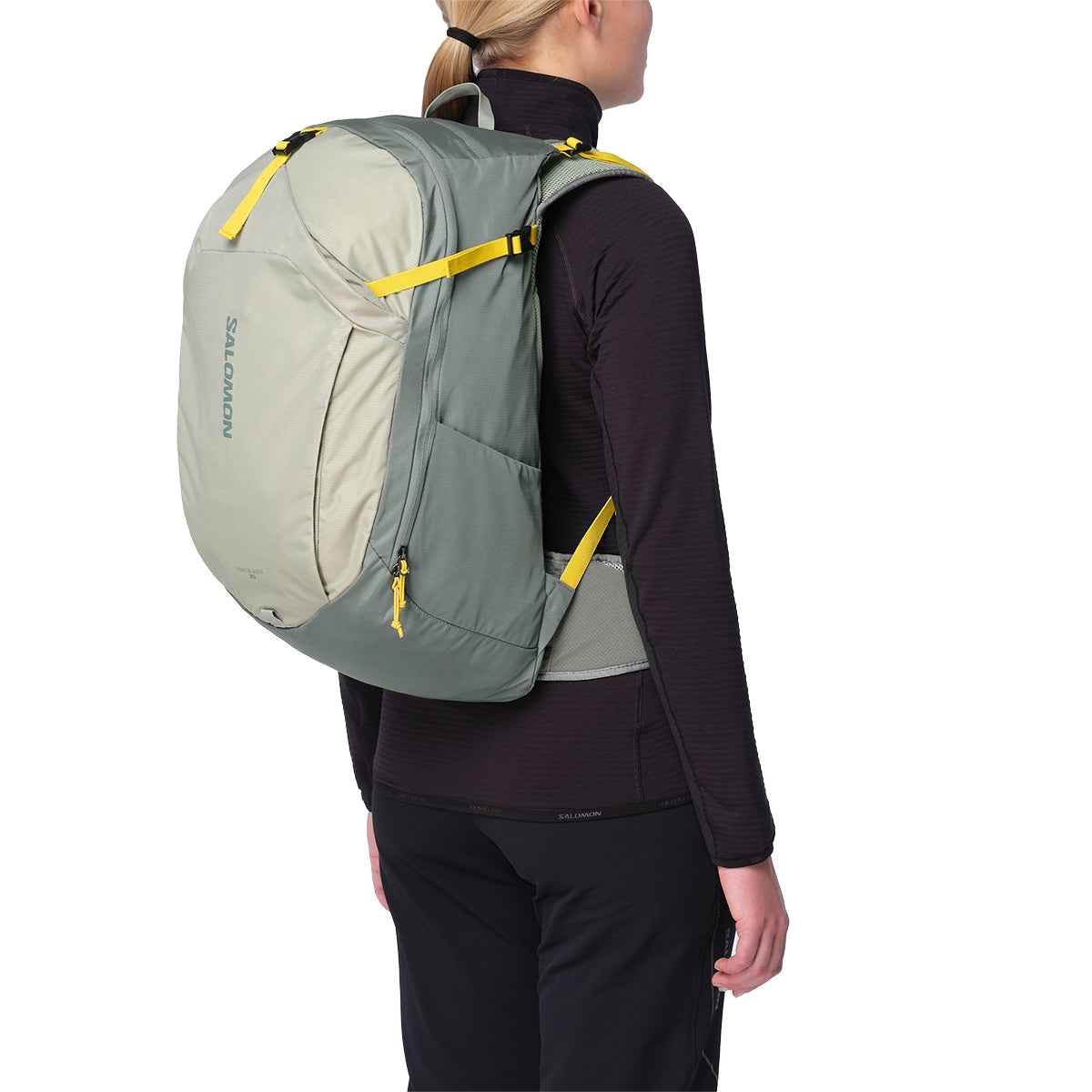 Salomon Trailblazer 30L Backpack | Sedona Sage/Seagrass/Cress Green