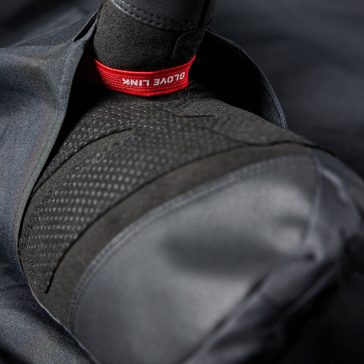 686 GORE-TEX Fragment Shell Anorak - Men's | Black Hemisphere