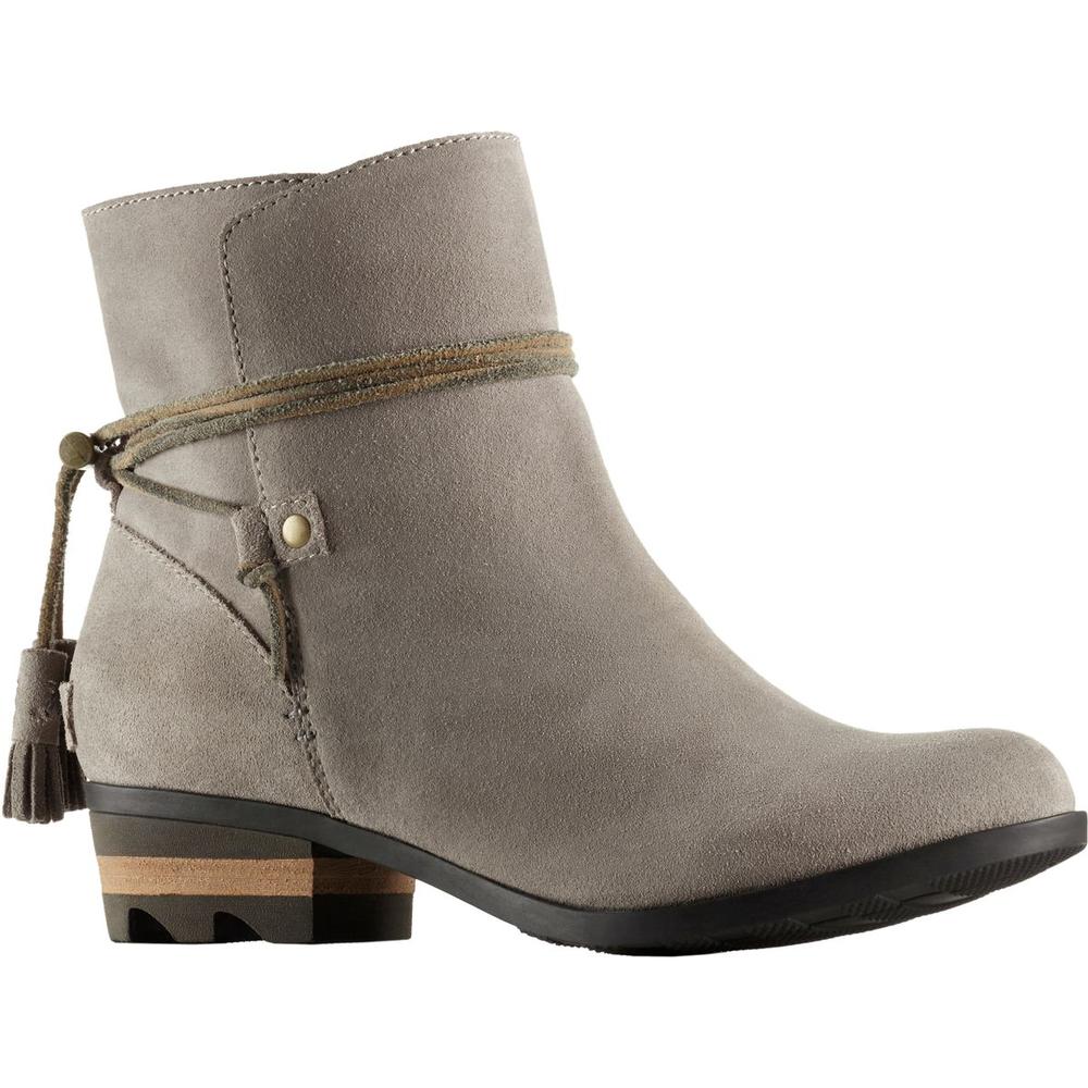 clarks wallabee boots womens